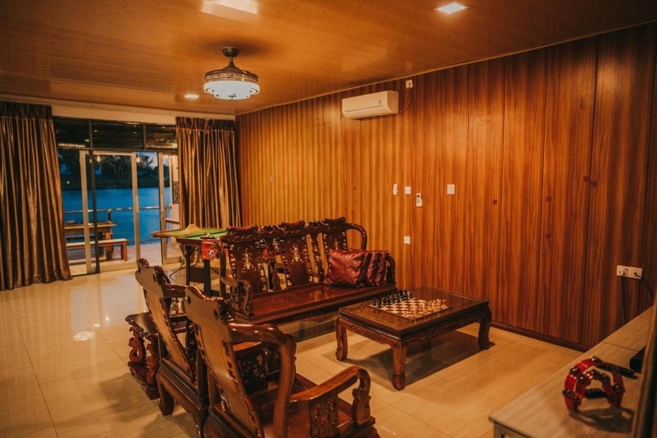 Canoe And Fishing , Free Pickup Villa Batam Bagian luar foto