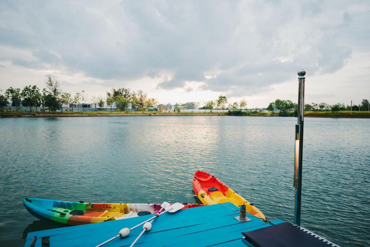 Canoe And Fishing , Free Pickup Villa Batam Bagian luar foto